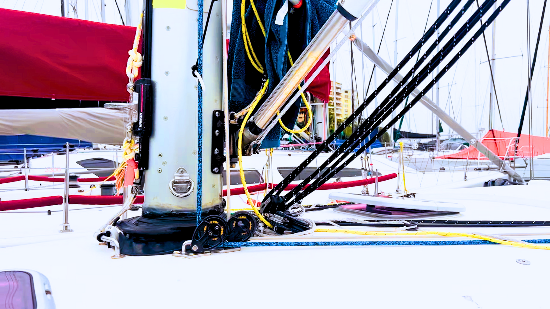 A Guide for Enhancing Performance with High-Quality Sailing Accessories