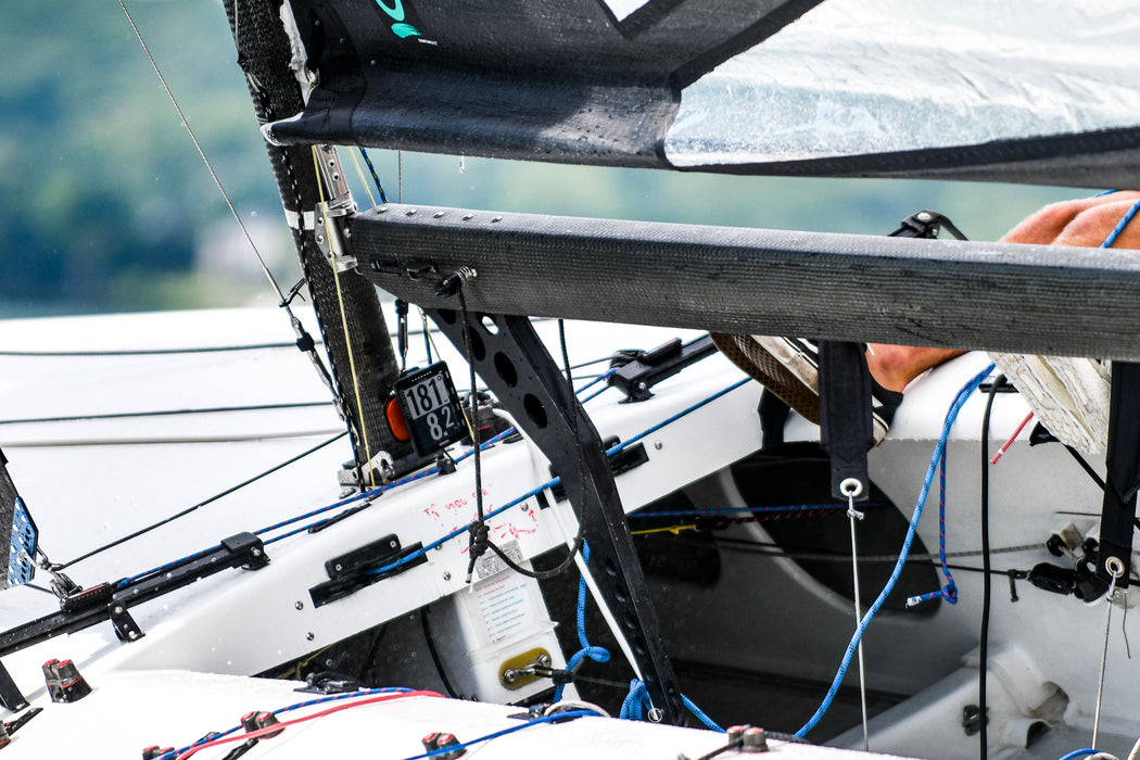 VAKAROS Atlas Edge Sailing Instrument